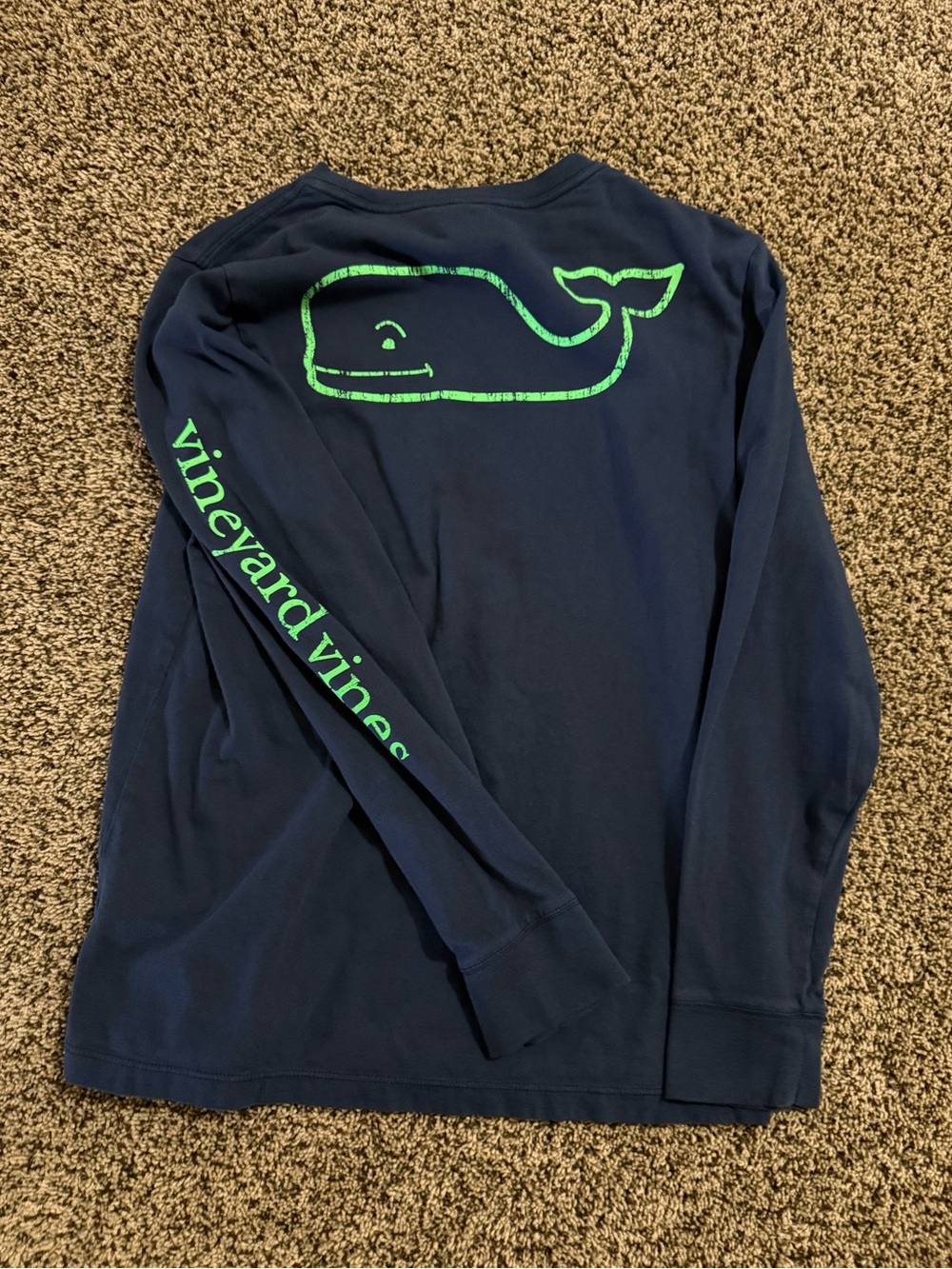 Vineyard Vines medium Long-Sleeve Tee with Bright Green Whale glow in the dark